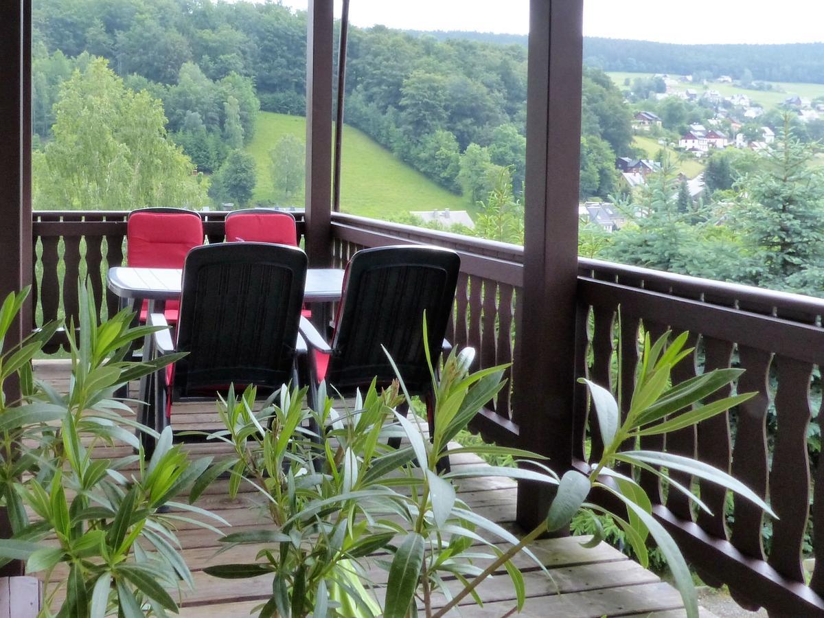 ברייטנברון Cozy Apartment In Ore Mountains With Balcony מראה חיצוני תמונה